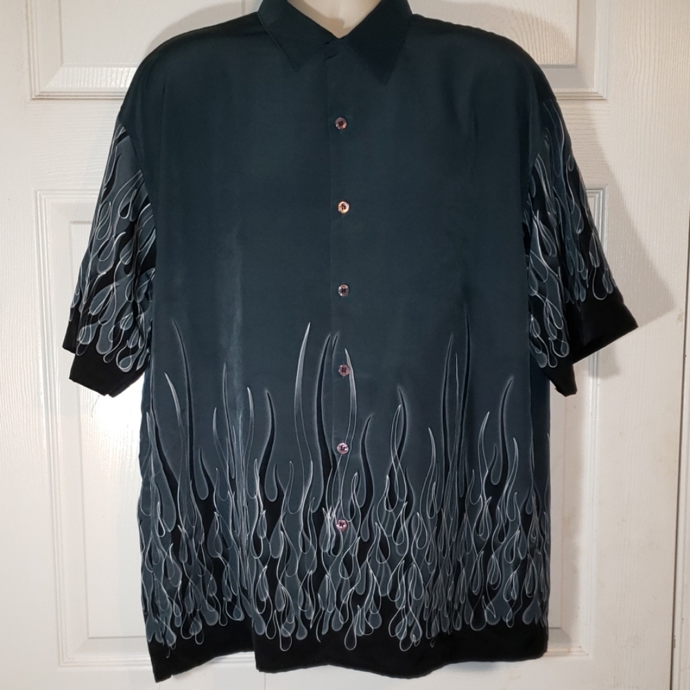 Moon men's large "flame" button front shirt